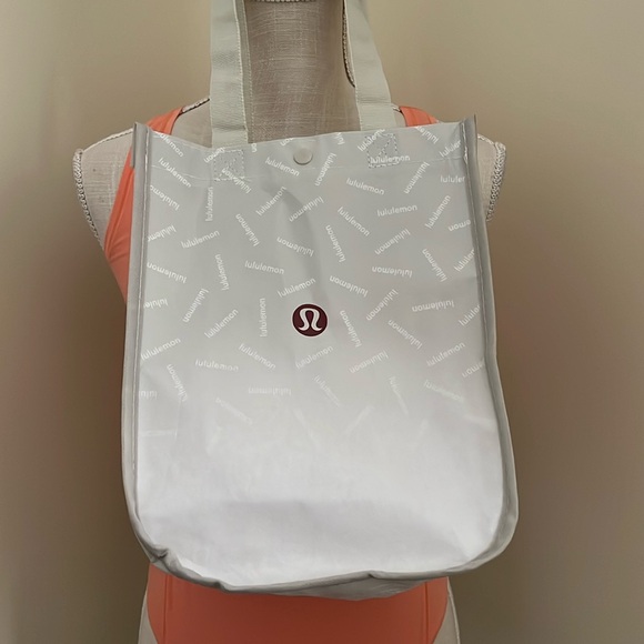 lululemon athletica Handbags - Lululemon Bag
